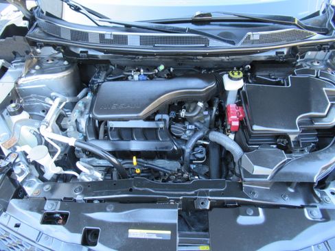 Used 2017 Nissan Rogue Sport SV image 22