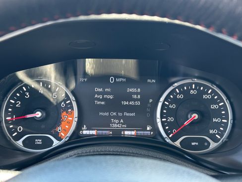 Used 2018 Jeep Renegade Trailhawk AWD/4WD image 11