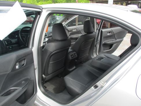 Used 2013 Honda Accord EX-L V6 Sedan image 19