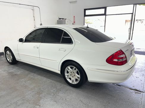 Used 2003 Mercedes-Benz E 320 image 8
