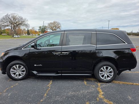 Used 2016 Honda Odyssey EX-L image 9