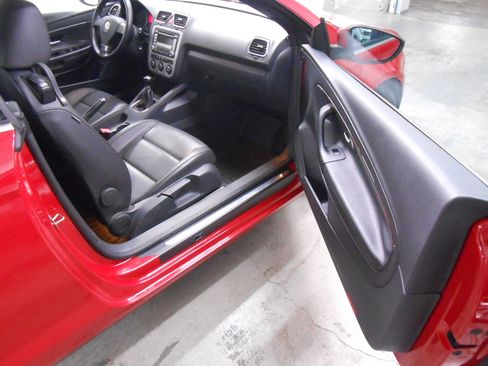 Used 2009 Volkswagen Eos Komfort image 14