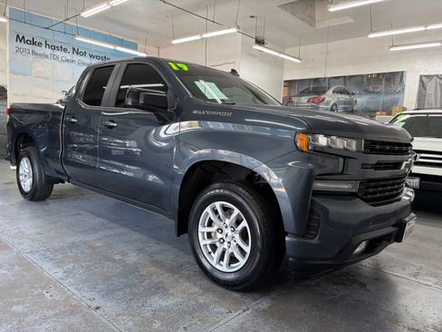 Used 2019 Chevrolet Silverado 1500 2WD Double Cab RST image 10
