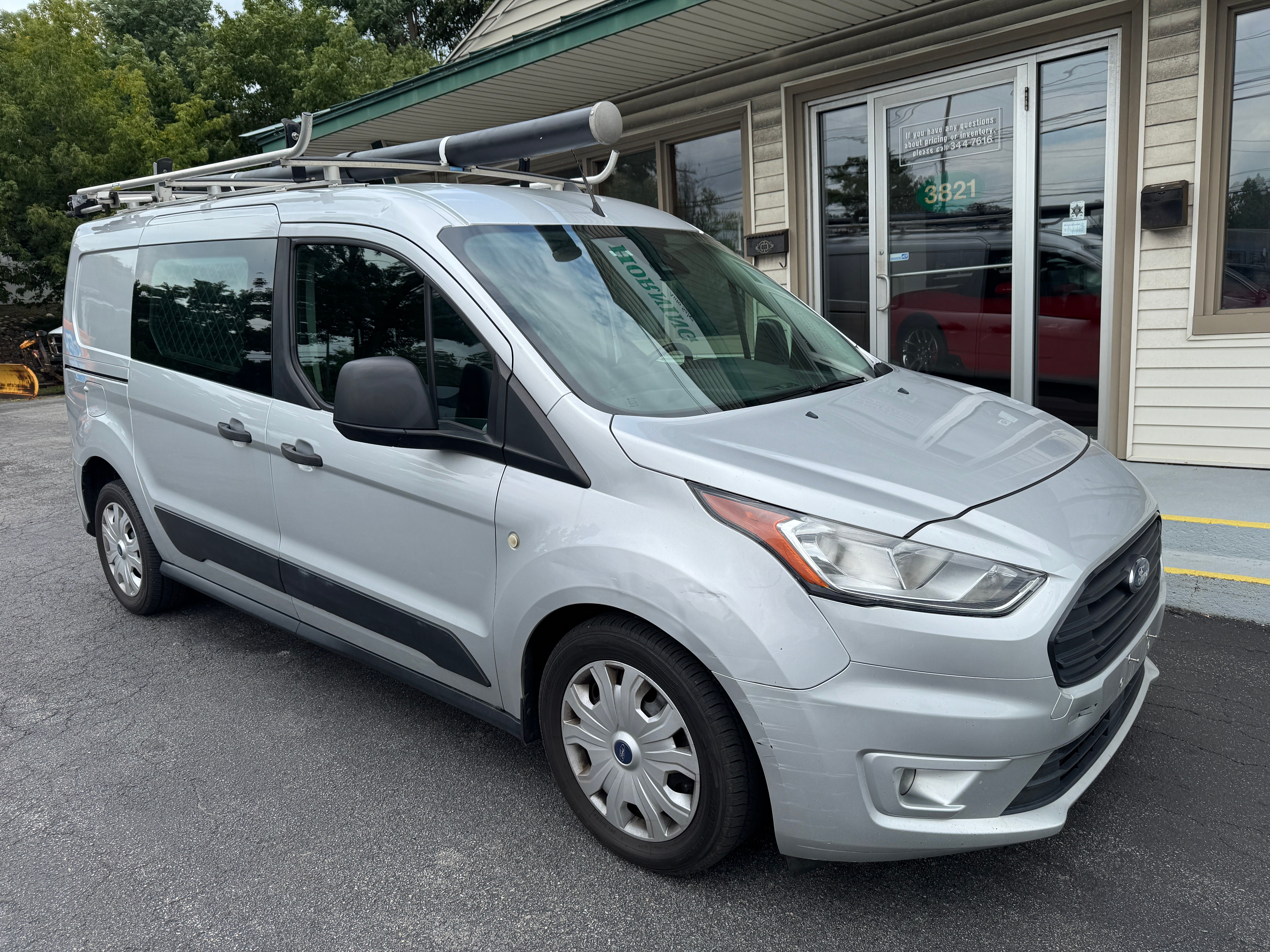 Used 2019 Ford Transit Connect XLT Long Wheel Base FWD image 2