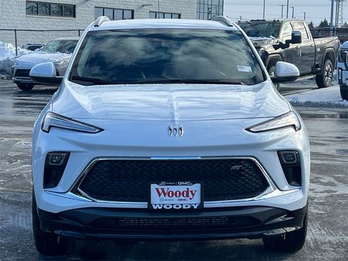 New 2026 Buick Encore GX Sport Touring image 3