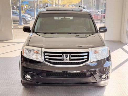 Used 2015 Honda Pilot Touring image 2