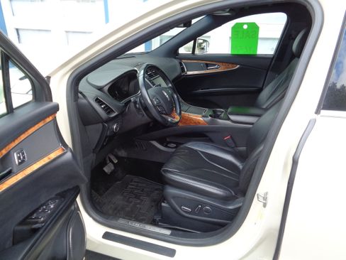 Used 2016 Lincoln MKX Reserve image 4