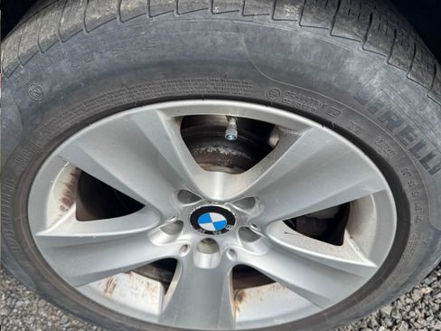 Used 2013 BMW 528i xDrive AWD/4WD image 11