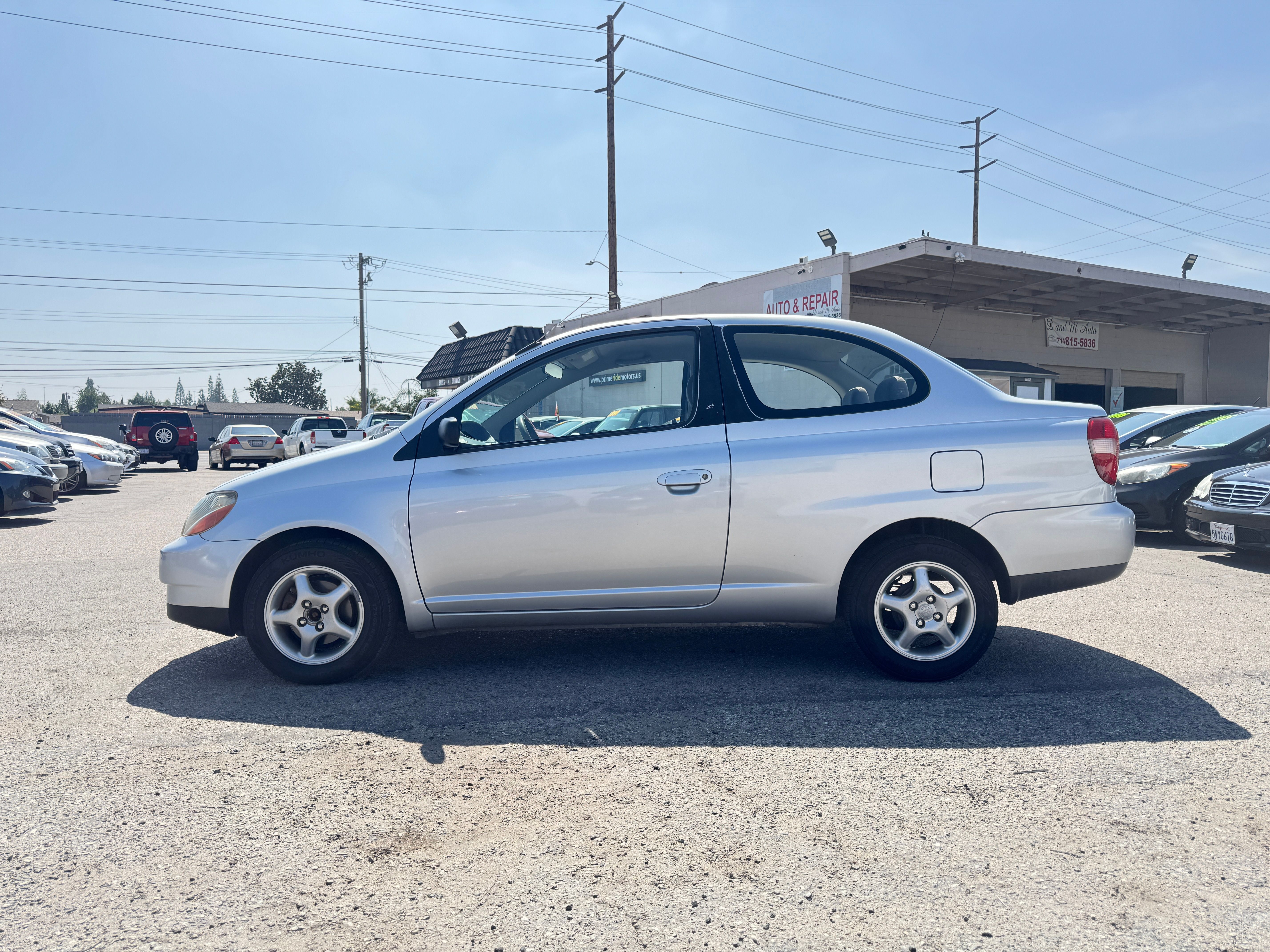 Used 2001 Toyota Echo Coupe FWD image 4