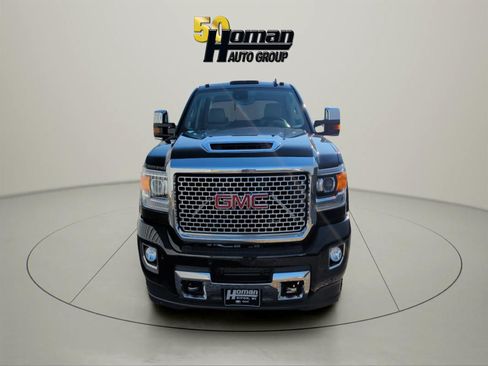 Used 2017 GMC Sierra 3500 Denali image 8