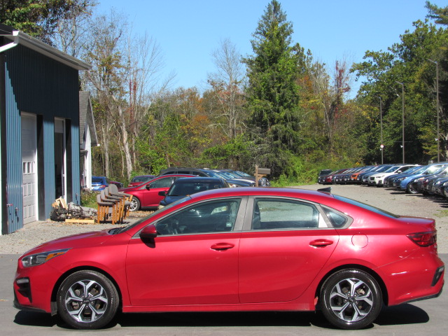 Used 2019 Kia Forte Sedan FWD image 4