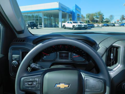 New 2026 Chevrolet Silverado 1500 W/T image 2