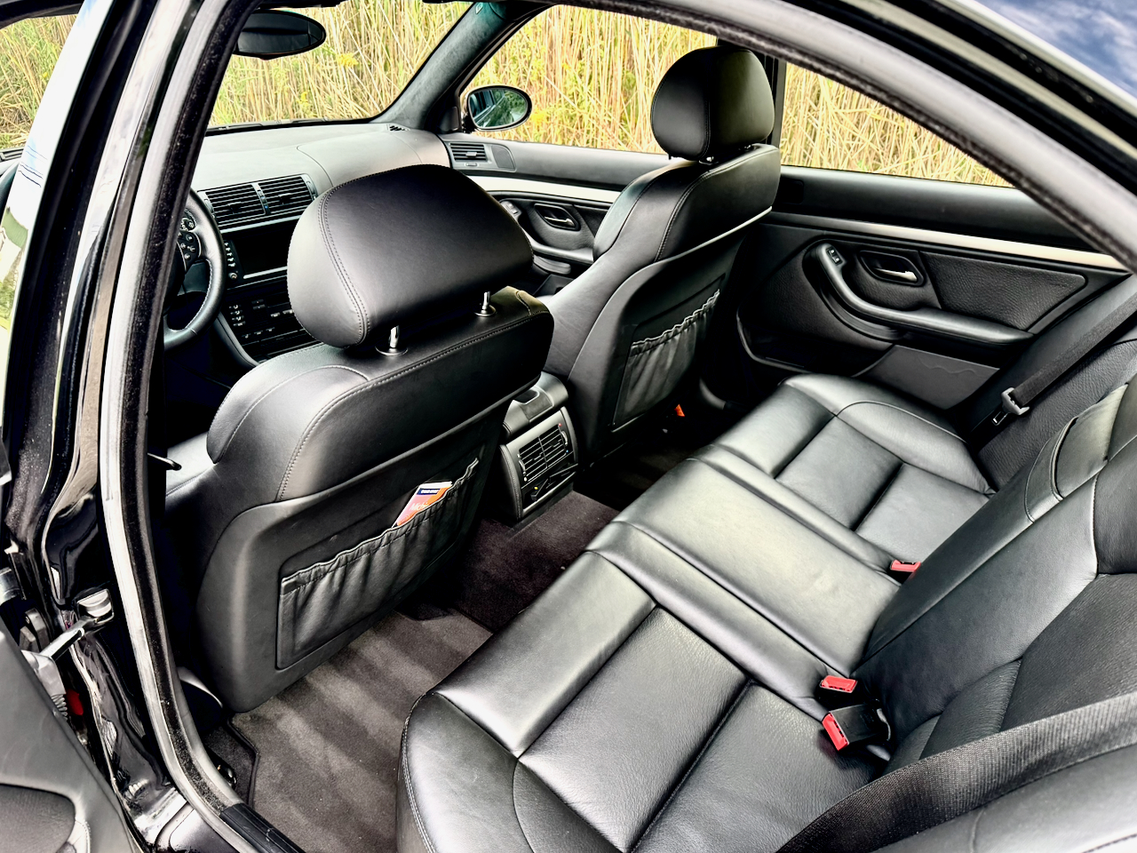 Used 2000 BMW M5 UNAVAIL RWD image 39
