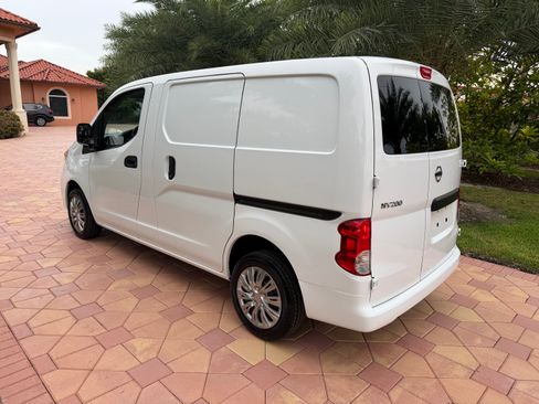 Used 2020 Nissan NV200 SV FWD image 5