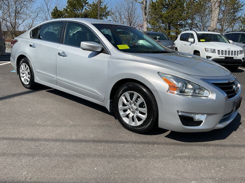Used 2015 Nissan Altima 2.5 S image 6