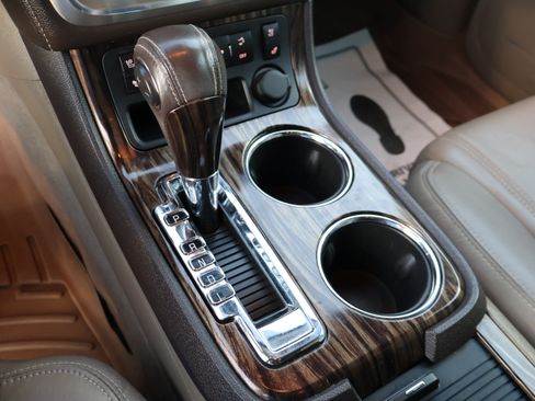 Used 2014 GMC Acadia Denali image 34