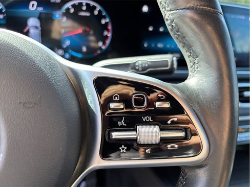 Used 2020 Mercedes-Benz GLE 350 image 29