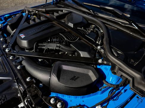 Used 2025 BMW M2 image 58