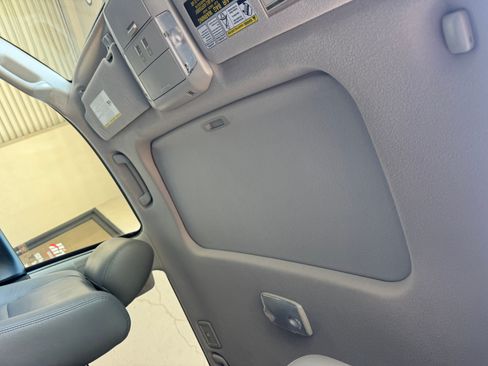 Used 2012 Toyota Sequoia SR5 image 32