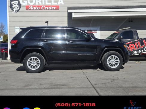 Used 2020 Jeep Grand Cherokee Laredo E image 8
