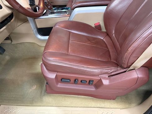 Used 2014 Ford F150 King Ranch image 22