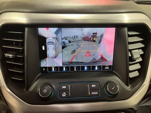 Used 2020 GMC Acadia SLT image 14