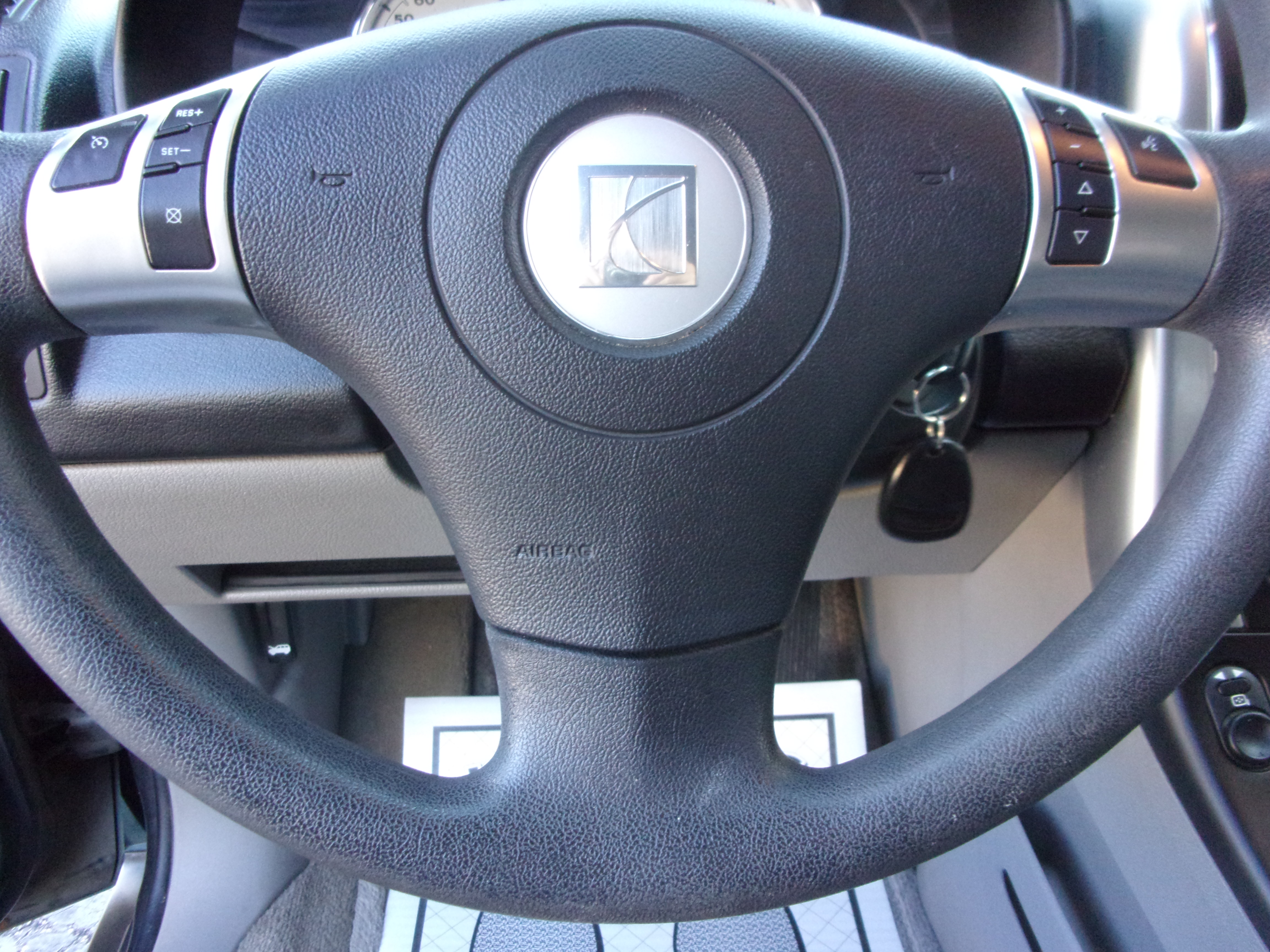 Used 2006 Saturn Vue 2WD image 13