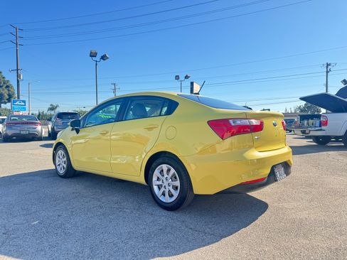 Used 2016 Kia Rio LX image 4