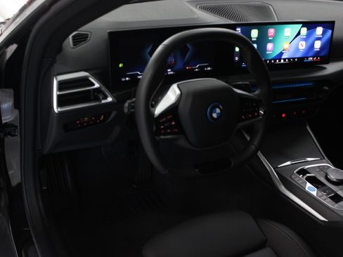 Used 2025 BMW i4 eDrive40 RWD image 15