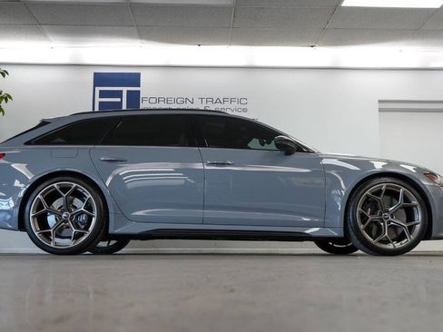 Used 2024 Audi RS 6 performance image 30