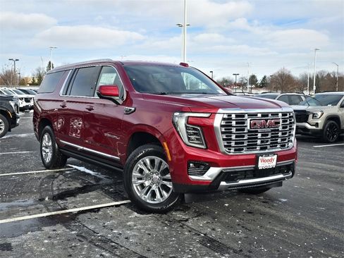 New 2026 GMC Yukon XL Denali image 2