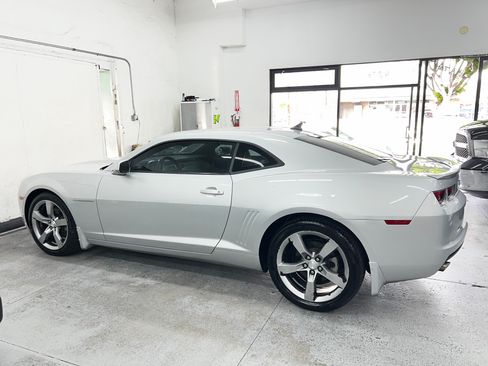 Used 2011 Chevrolet Camaro LT image 7