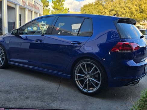 Used 2017 Volkswagen Golf R 20th Anniversary Edition image 13