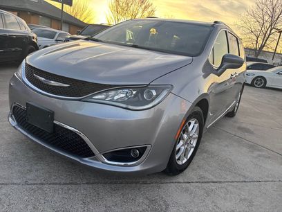 Used 2020 Chrysler Pacifica Touring-L