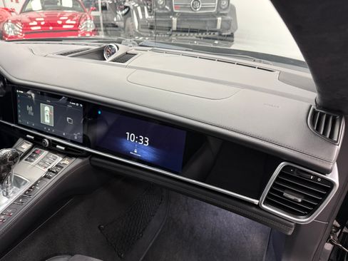 Used 2013 Porsche Panamera GTS image 24