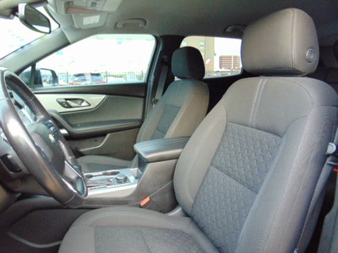 Used 2020 Chevrolet Blazer LT image 13