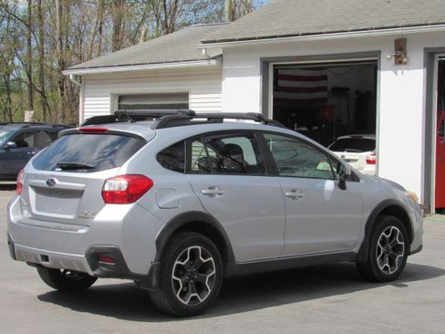 Used 2014 Subaru XV Crosstrek 2.0i Premium AWD/4WD image 8