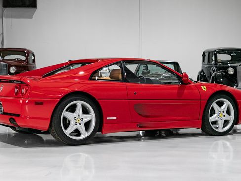 Used 1997 Ferrari F355 Berlinetta image 5
