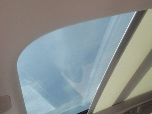 Used 2018 Volvo XC90 T5 Momentum image 13