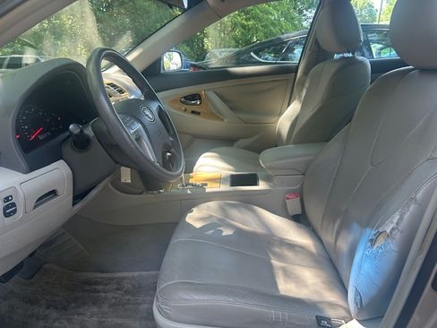 Used 2008 Toyota Camry FWD image 21