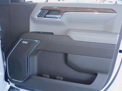 Used 2024 Chevrolet Silverado 1500 LT Trail Boss image 33