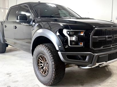 Used 2017 Ford F150 4x4 Crew Cab Raptor