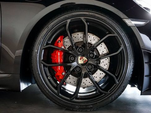 Used 2022 Porsche 718 Boxster Spyder RWD image 38