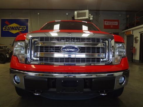 Used 2013 Ford F150 4x4 SuperCrew image 2