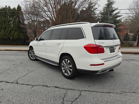 Used 2015 Mercedes-Benz GL 350 image 3
