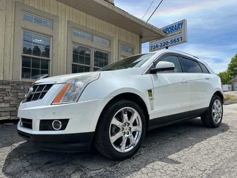 Used 2011 Cadillac SRX Performance FWD image 1