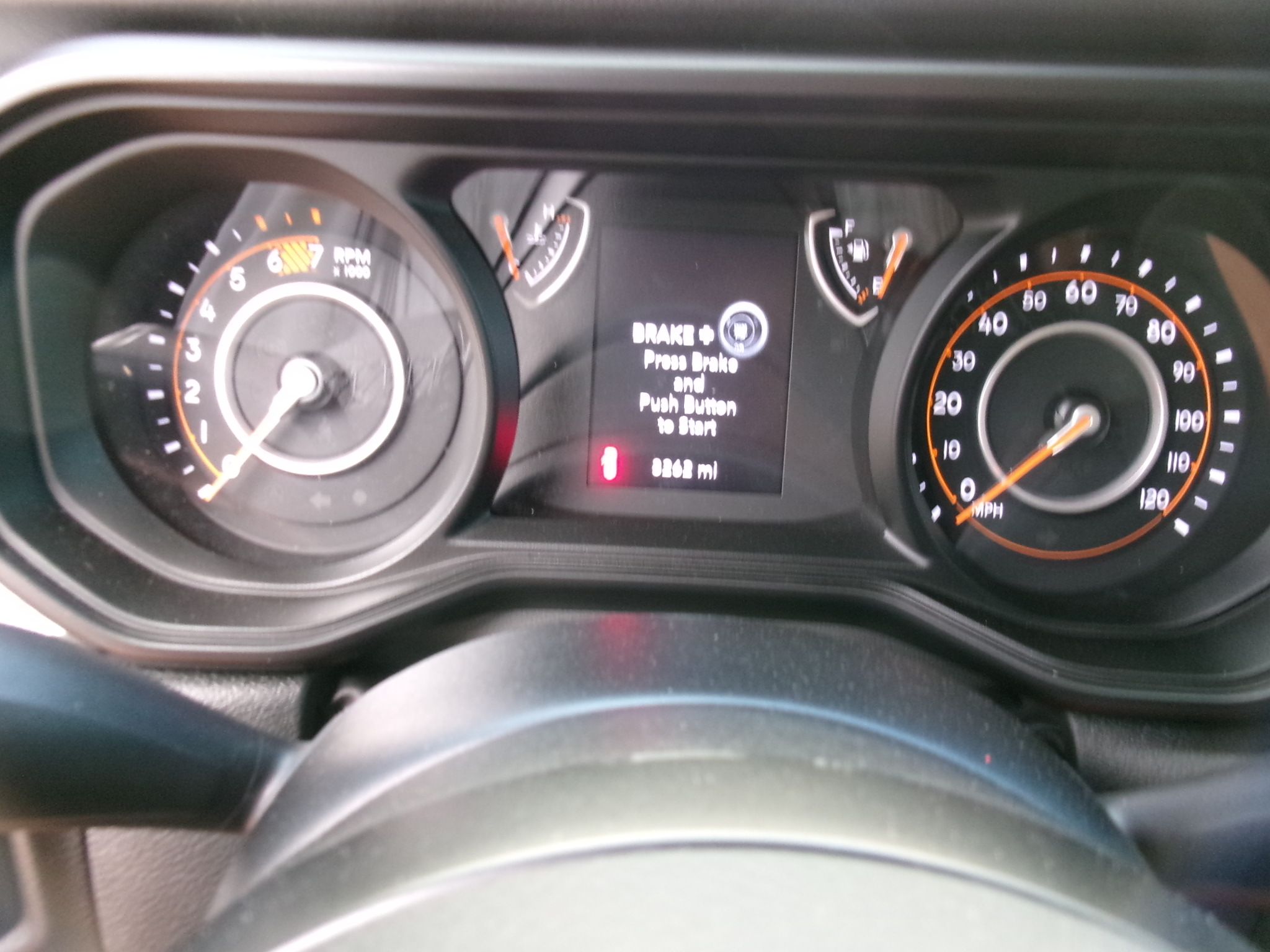 Used 2025 Jeep Wrangler 4WD Sport image 7