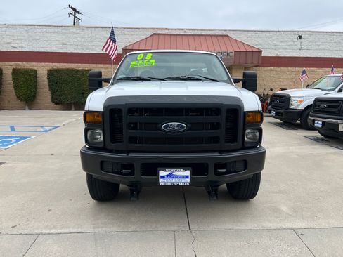 Used 2008 Ford F350 4x4 Regular Cab Super Duty image 2
