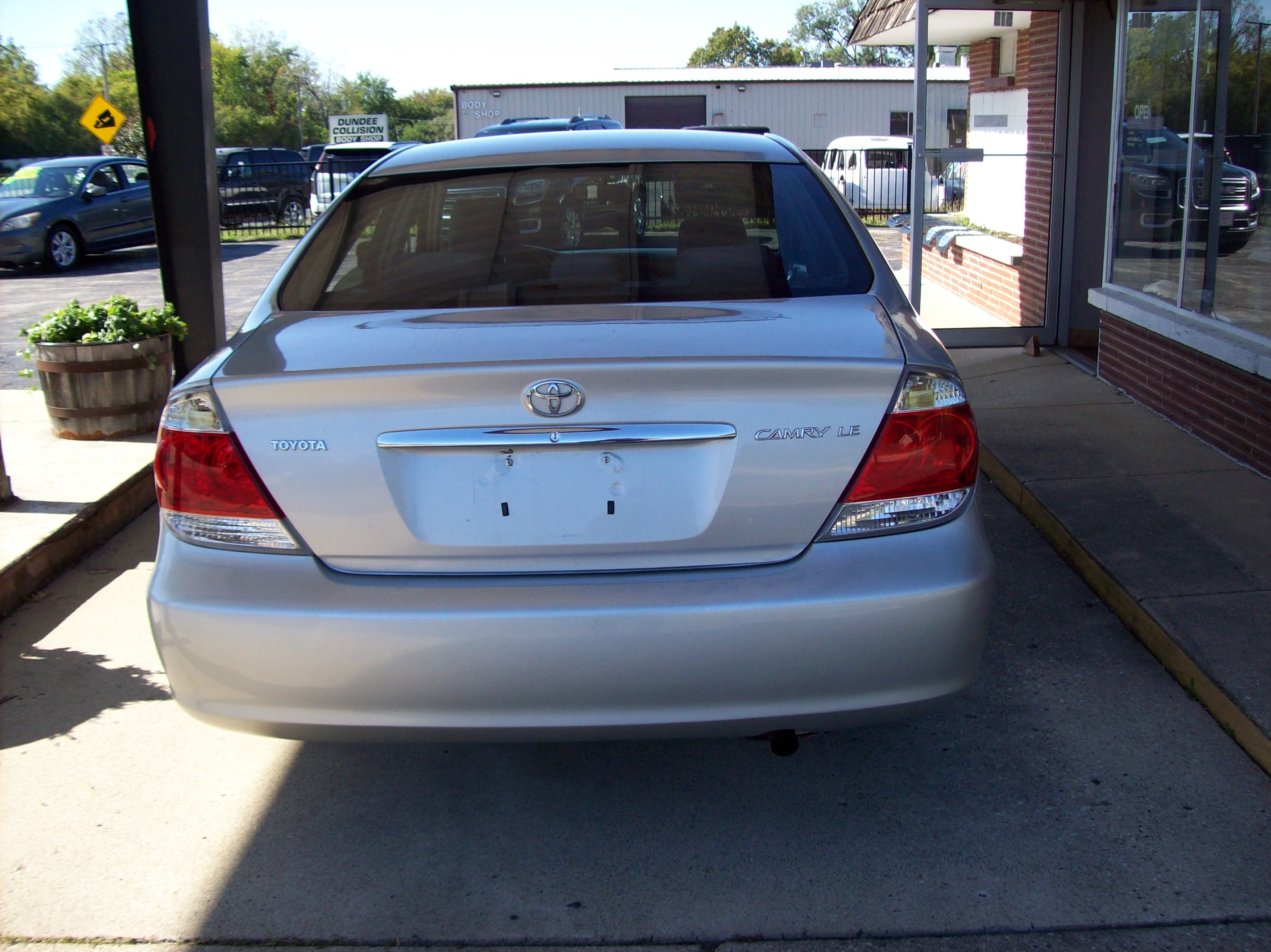 Used 2006 Toyota Camry LE Sedan 4D FWD image 5