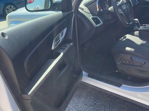 Used 2013 GMC Terrain SLE FWD image 9